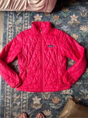 Patagonia Women's Quilted Insulated Jacket Primaloft - Hot Pink